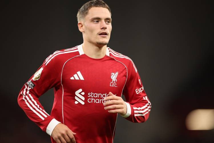 卡拉格：维尔茨能接过德布劳内在英超的巨星宝座，他踢球多么丝滑